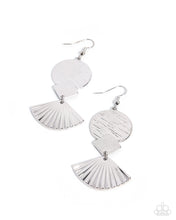 Load image into Gallery viewer, Coastal Catwalk - Silver
