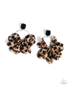 Charming Cheetah - black