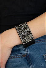 Load image into Gallery viewer, Cheetah Couture - Silver
