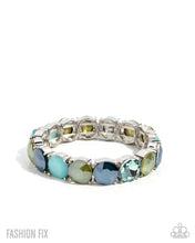 Load image into Gallery viewer, Cool, Calm, And Chic- Feb Fashion Fix 26
