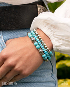 Earthy Express - Aug Fashion Fix 25