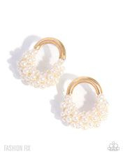 Load image into Gallery viewer, Elizabethan Elegance - Gold - Sep Fashion Fix 26
