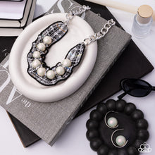 Load image into Gallery viewer, Fiercely 5th Avenue Complete Look - Sep Fashion Fix 25
