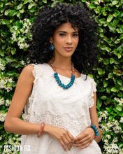 Load image into Gallery viewer, Glimpses of Malibu - July Fashion Fix 25

