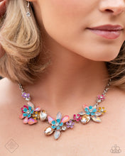 Load image into Gallery viewer, Hamptons Haute - Multi- June Fashion Fix 24
