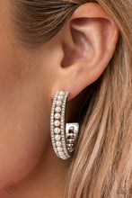 Load image into Gallery viewer, Pearl Happy - White - June Fashion Fix - 23
