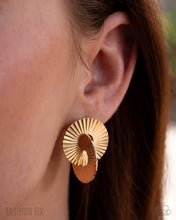 Load image into Gallery viewer, Perceptive Prize- Feb Fashion Fix 26
