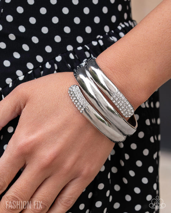 Smooth Similarity - Aug Fashion Fix 25