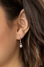 Load image into Gallery viewer, Come Out of Your Bombshell White Necklace- OCT LOP
