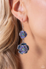 Load image into Gallery viewer, Intricate Impression - Blue
