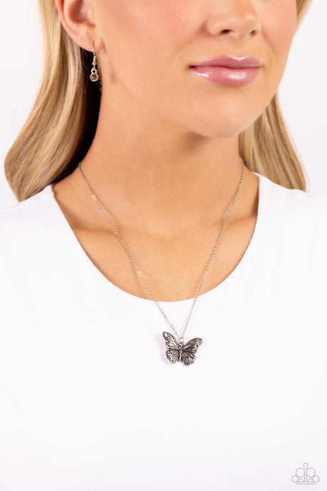 Textured Talent - Silver tone Necklace