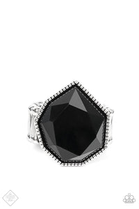 Dynamically Defaced - Black- Jan Fashion Fix 22
