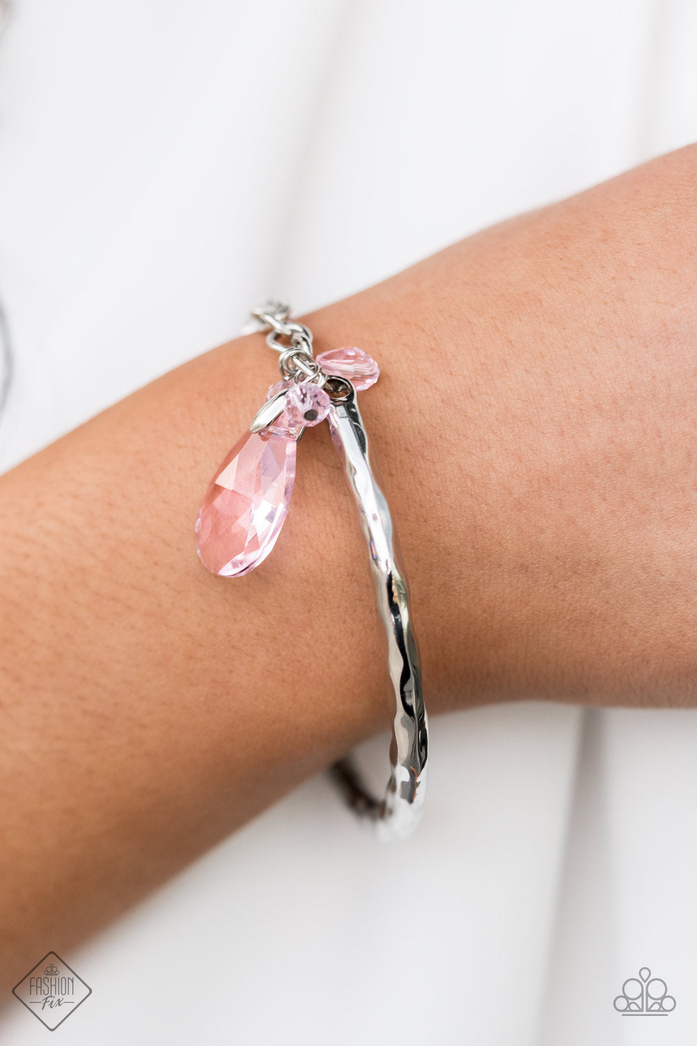 Let Yourself GLOW - Pink OCT Fashion Fix